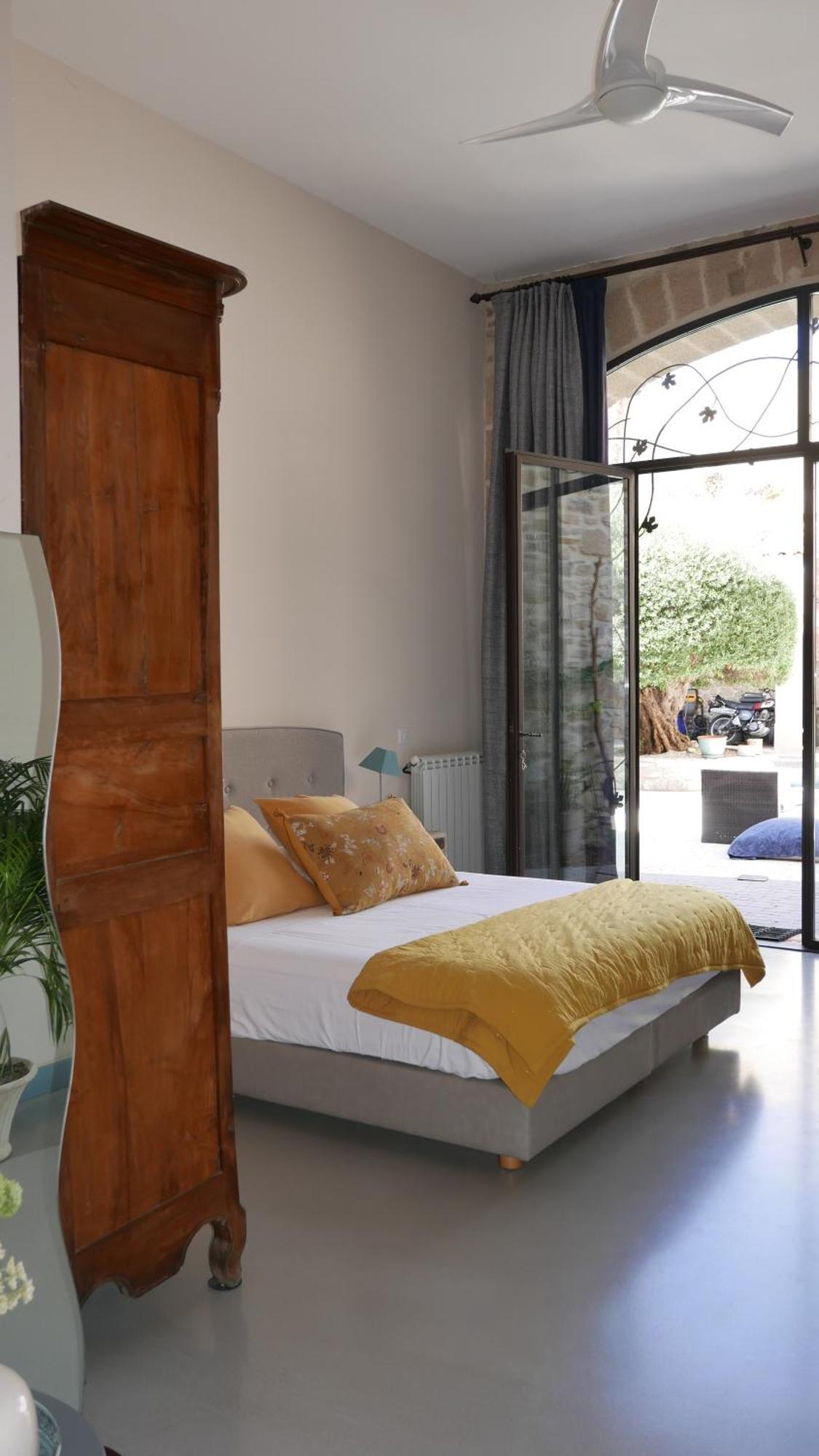 L'Escampe Bed & Breakfast Saturargues Ngoại thất bức ảnh